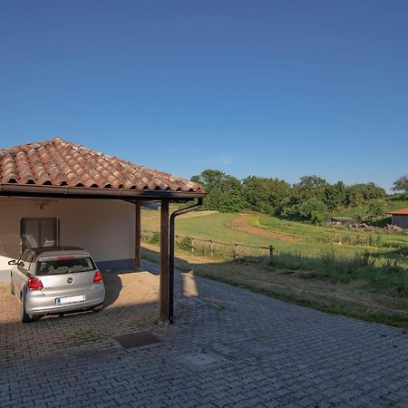 Apartment Ana - Karst Cycling Paradise Dutovlje Exterior photo